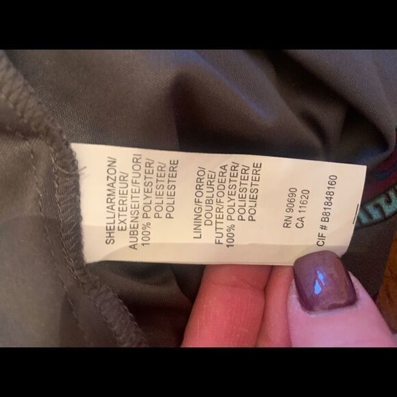 Kensie Paisley Lined Dress. Cinched at the waist - Picture 5 of 7